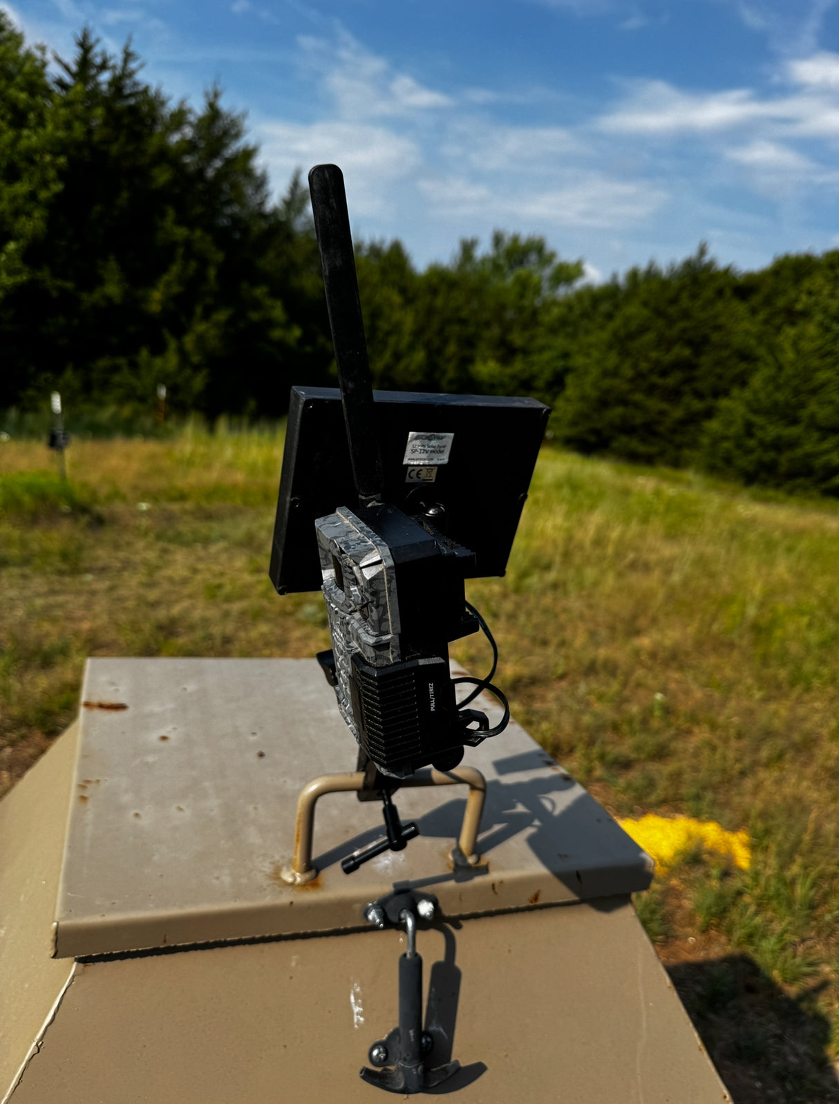 Tri-Claw Camera & Solar Mount