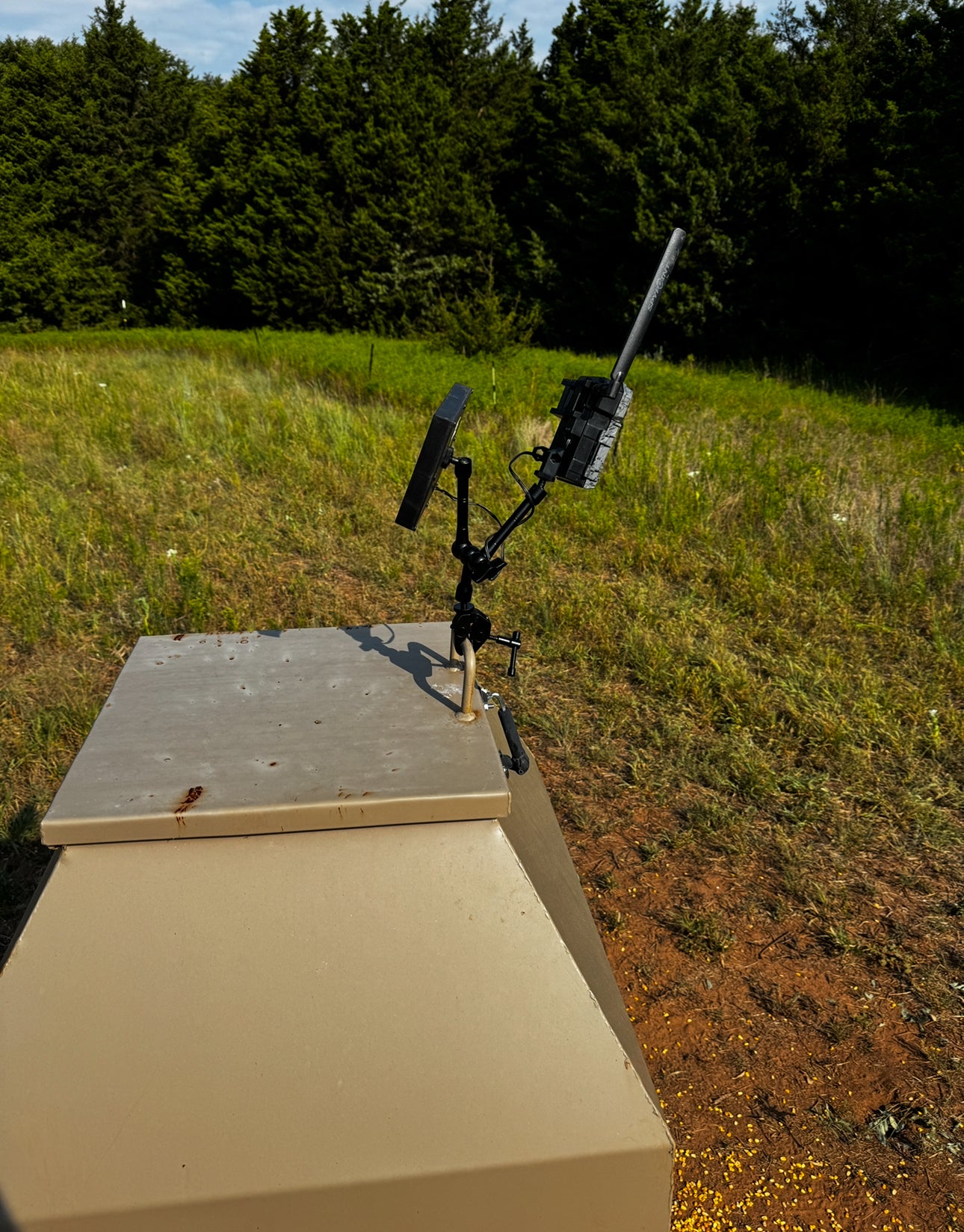 Tri-Claw Camera & Solar Mount